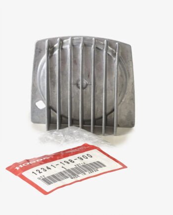 Cylinder head cam cover with fins Honda C90 ZB50 12v