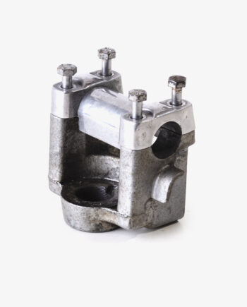 Steering clamp Honda C310 53230-027-000