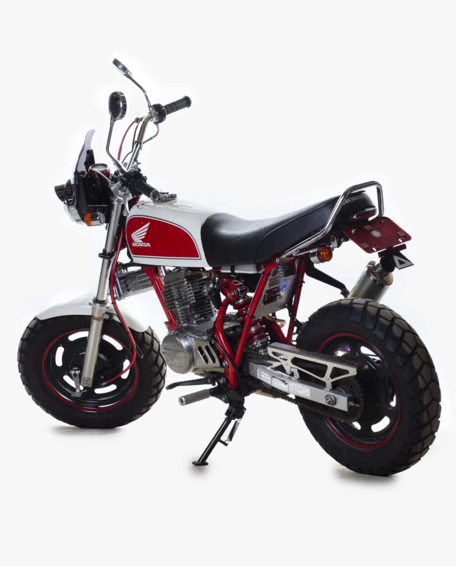 Honda Ape Wit Rood 16558 PTX_2157