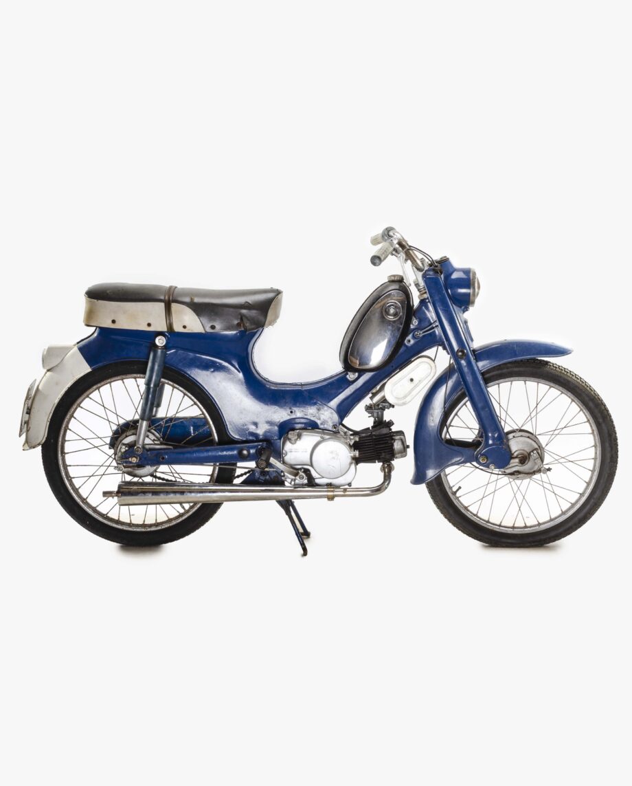 Honda C310 met kenteken kleur blauw - Afbeelding 9