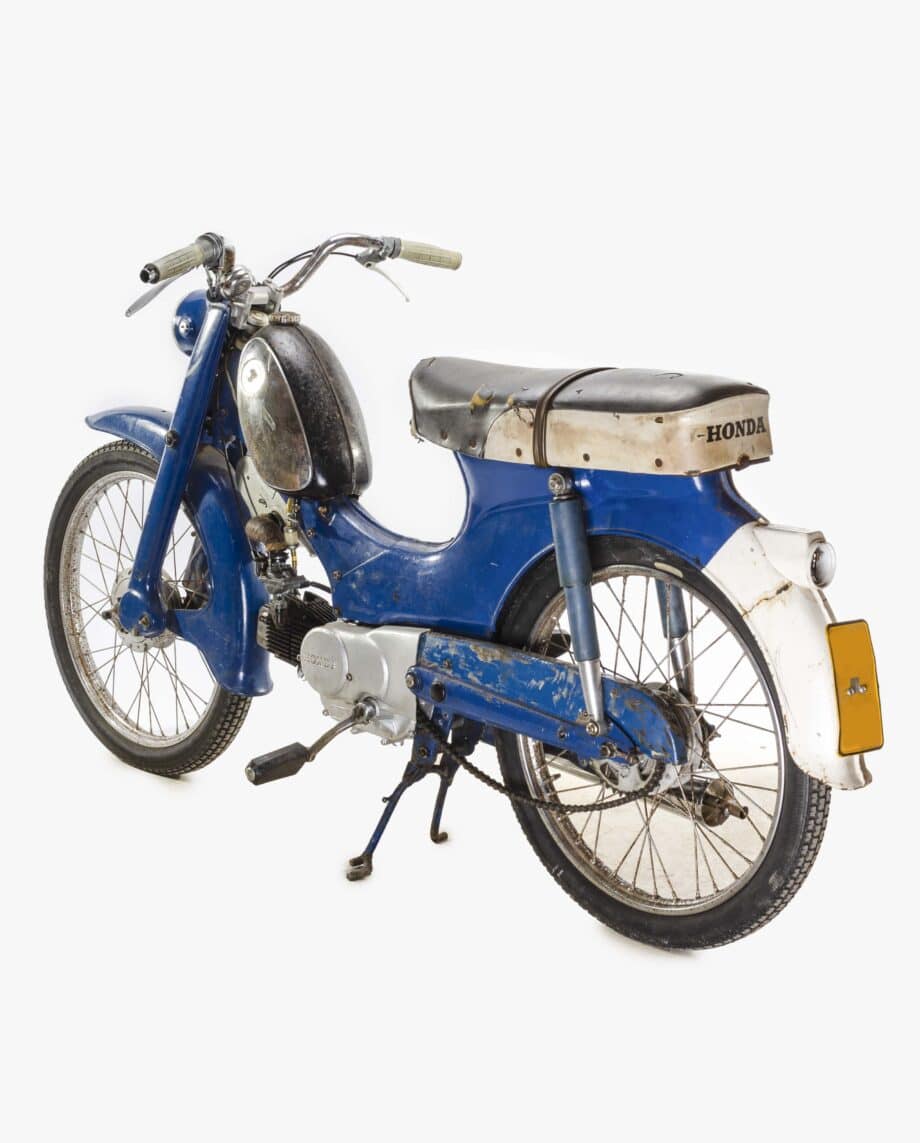 Honda C310 met kenteken kleur blauw - Afbeelding 4