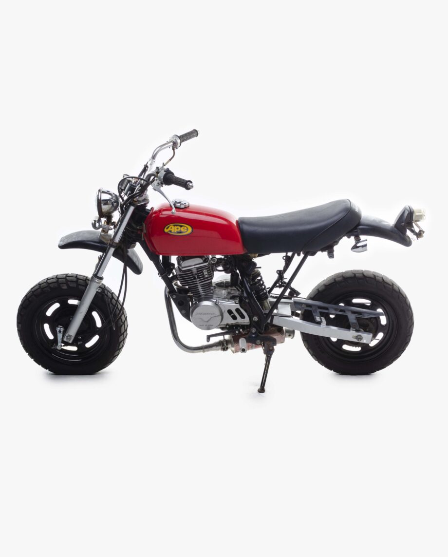 Honda Ape 50 Rouge km stand 407 – Image 3