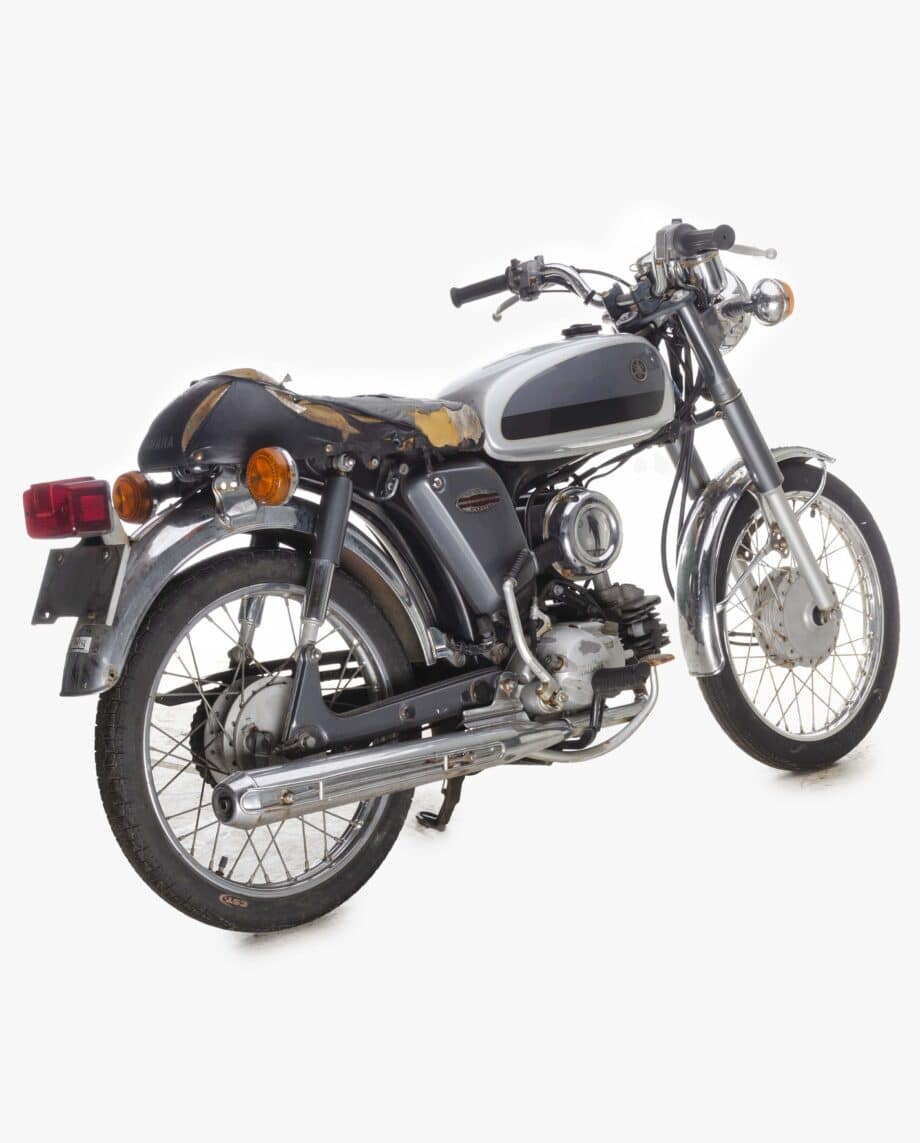 Yamaha YB-1 50 Four zilver - 50096 km - Afbeelding 7