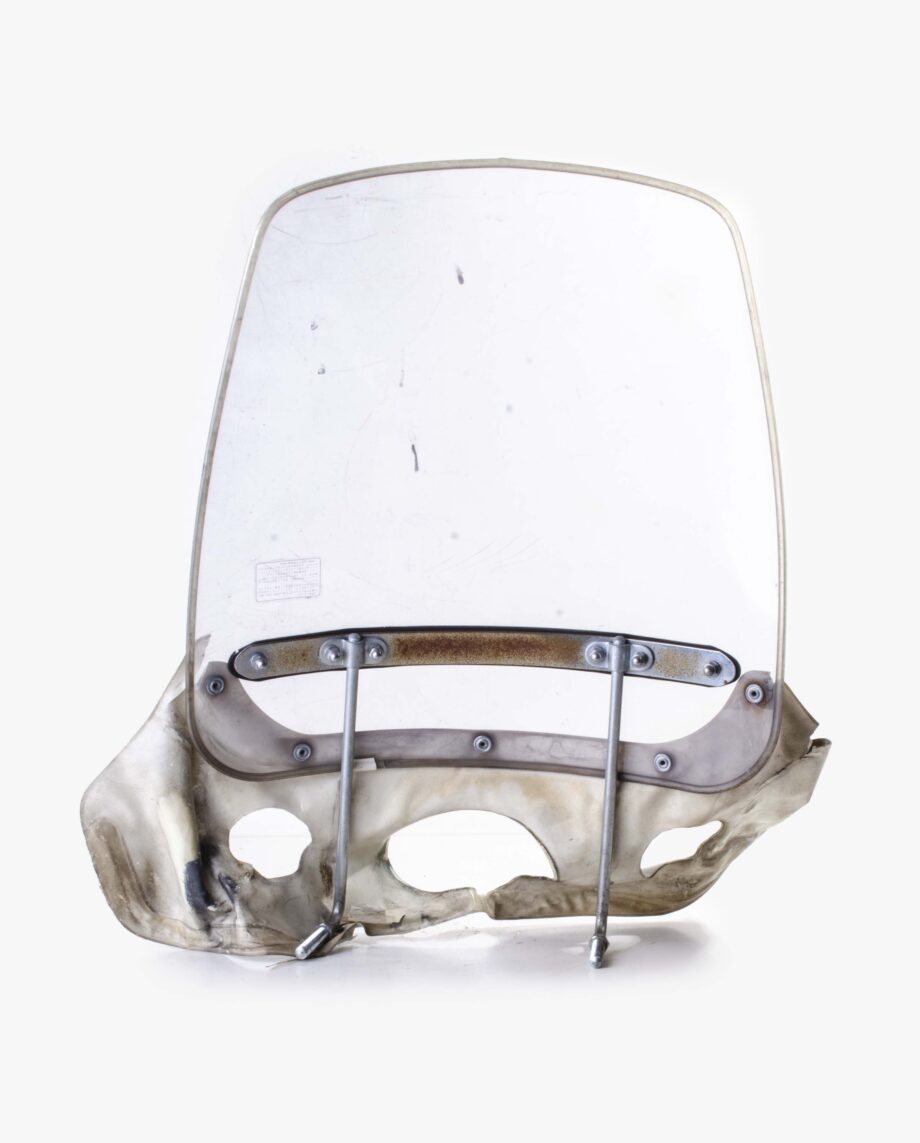 Windshield Honda C50 C70 C90 6V 12V Round Headlight (10495) - Image 3