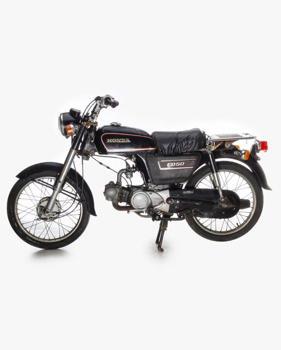Honda CD50 Benly black - 17757 km · Fourstrokebarn Honda & Parts