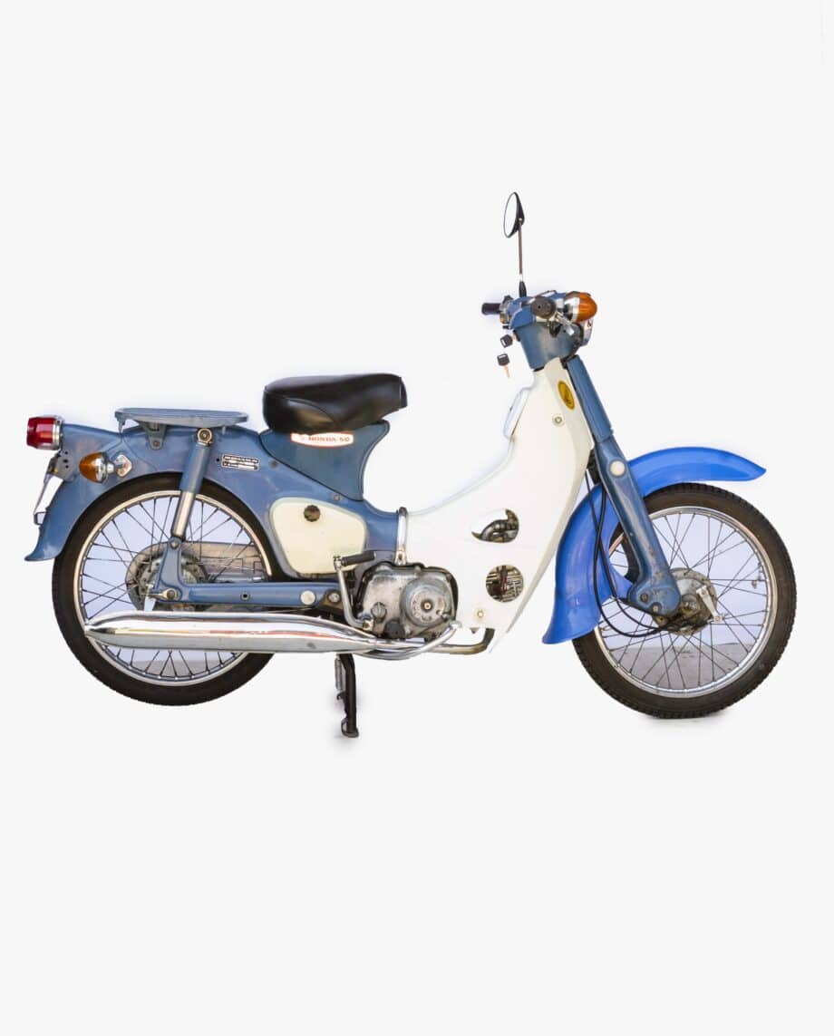 Honda C50 Super Cub early 12V blue - 22051 miles - Image 6