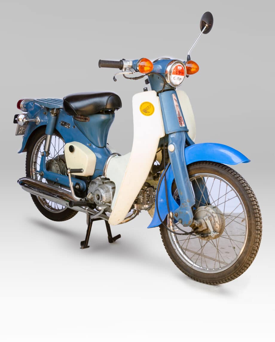 Honda C50 Super Cub early 12V blue - 22051 miles