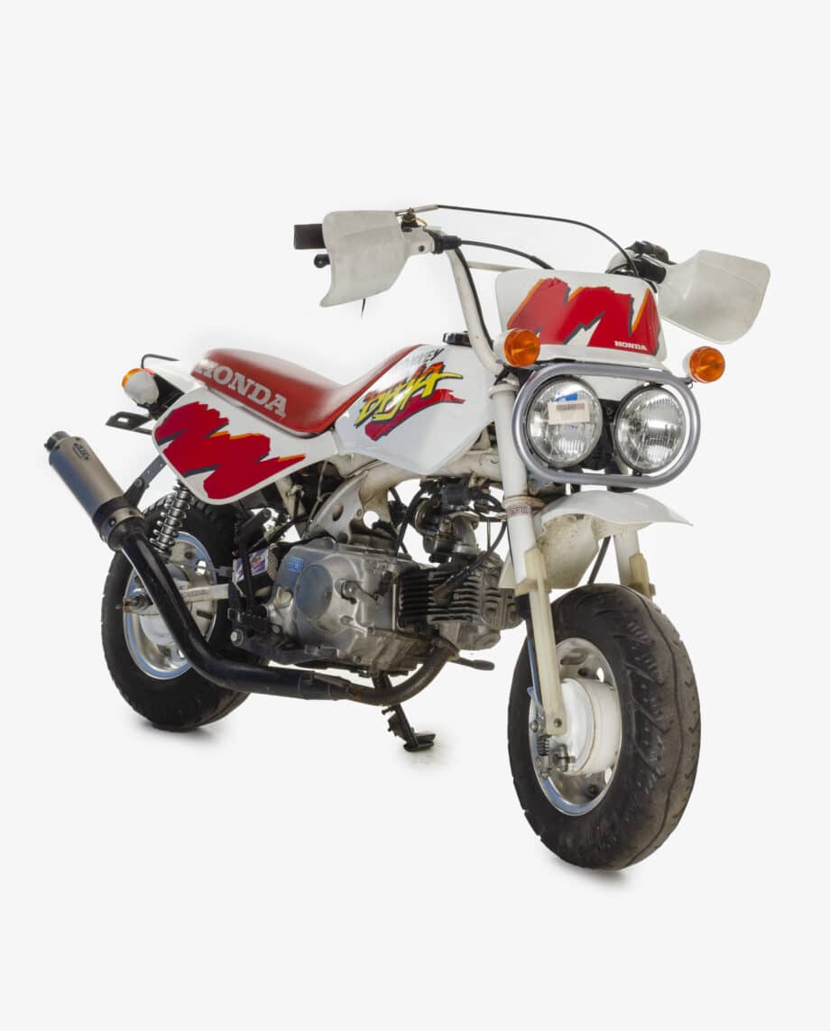 Honda Monkey Baja wit-rood - 7872 km (8266) PTX_8266-5-1.jpg