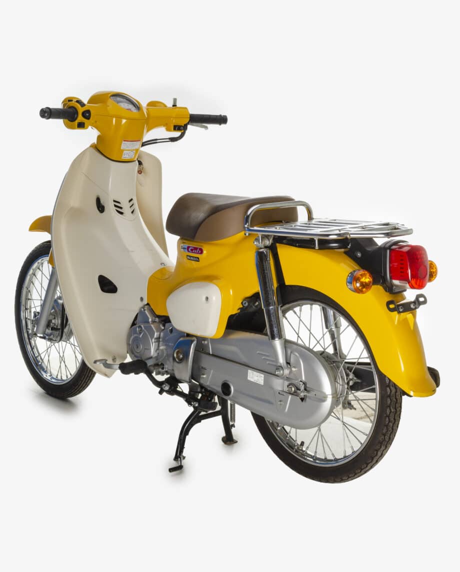 Honda C50 Super Cub Injectie 2018 geel - 11543 km - Afbeelding 2