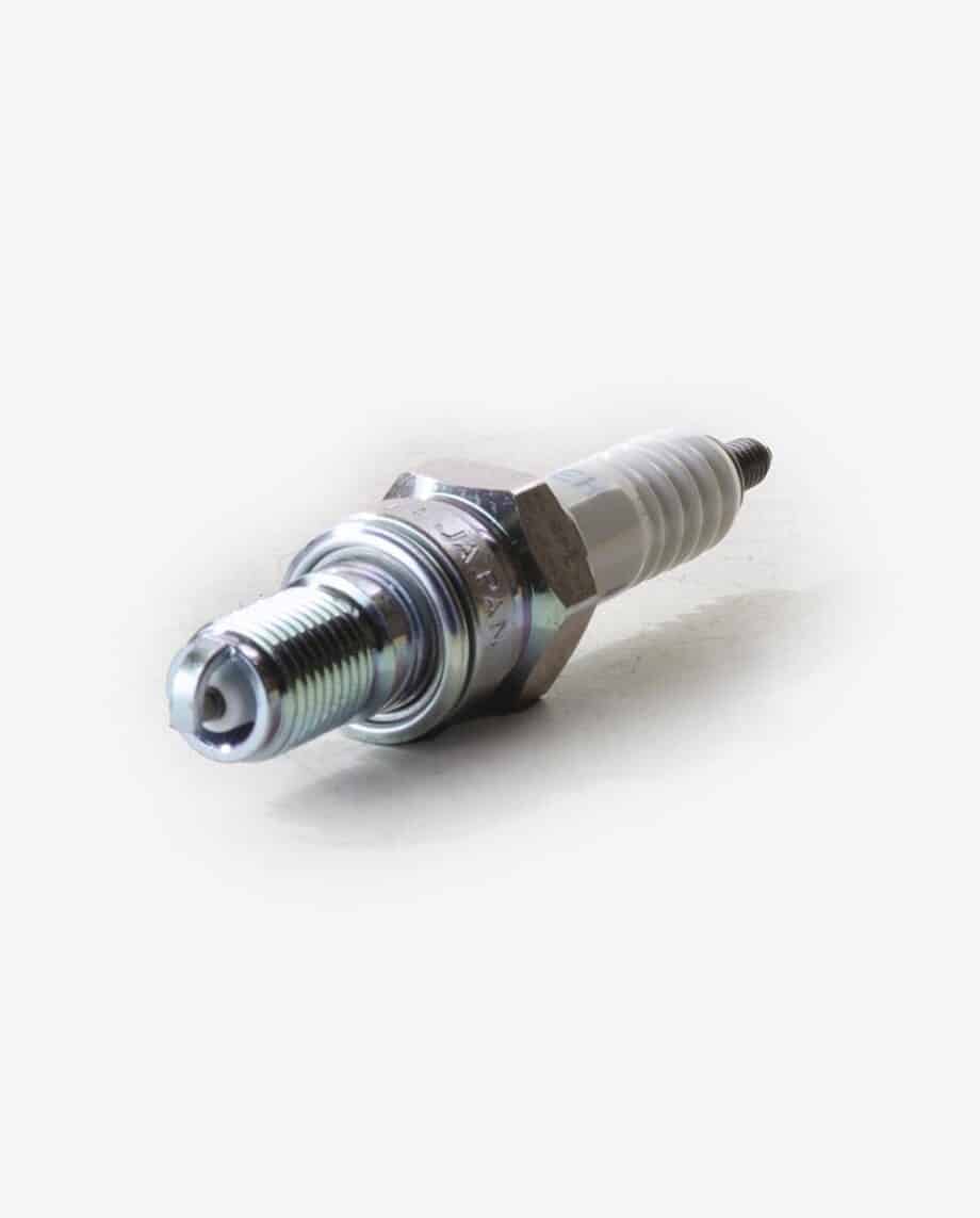 Spark Plug NGK CR8EH-9 Honda Dream 50 (11041) - Image 3