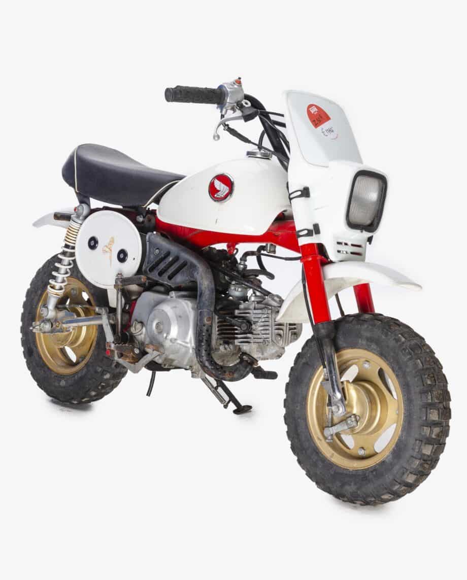 Honda Monkey Z50R wit - km PTX_9879