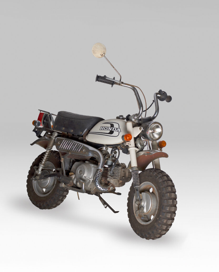 Honda Monkey Z50J1 wit - 2576 km