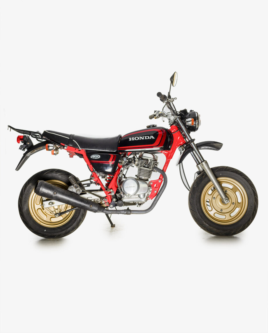 Honda Ape 100 zwart-rood - 5495 km - Afbeelding 4