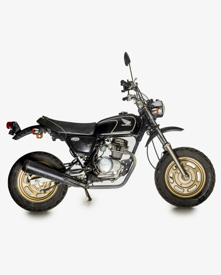 Honda Ape 50 zwart - 4390 km - Afbeelding 4