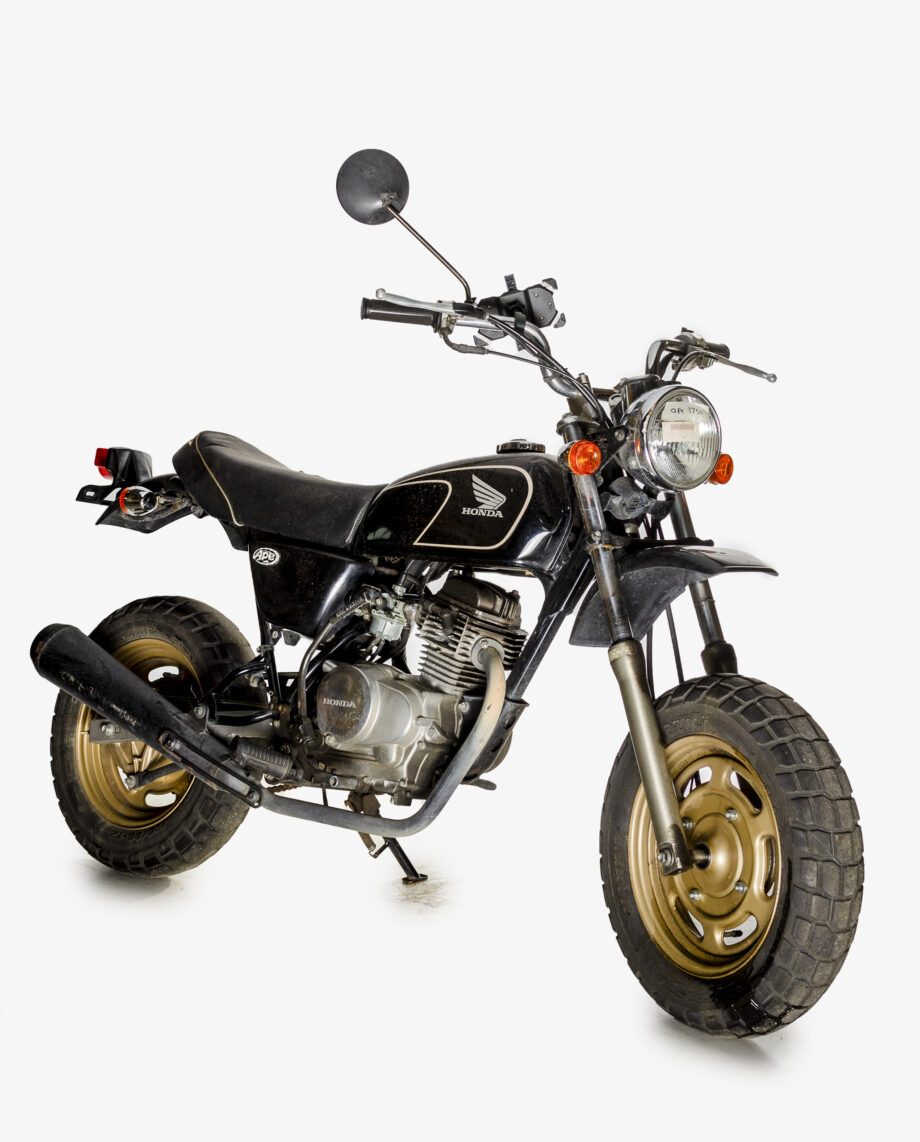 Honda Ape 50 zwart - 4390 km