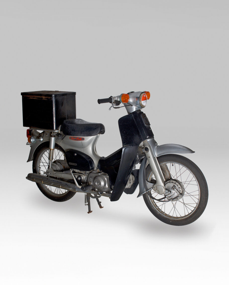 Honda C50 Super Cub zilver - 34329 km