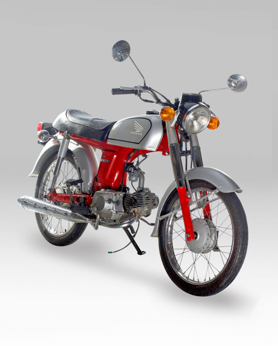 Honda cd50s Rood-zilver - 5558 km.