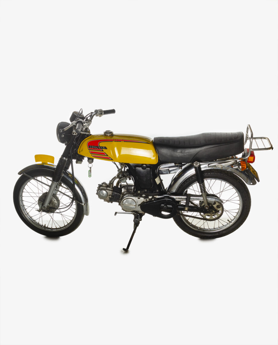 Honda SS50Z k3 geel met kenteken - Afbeelding 3