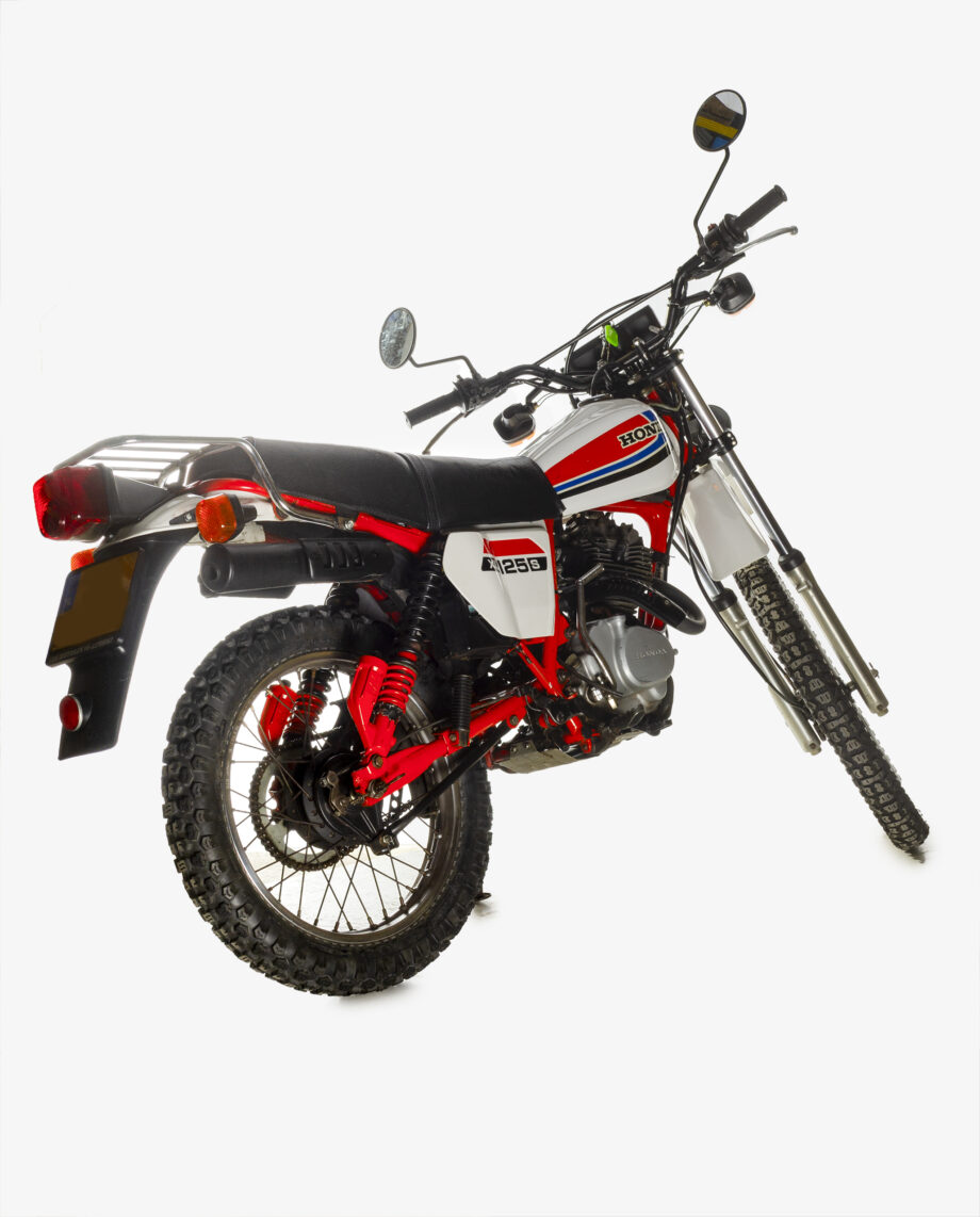 Honda XL125S wit met kenteken - Afbeelding 6