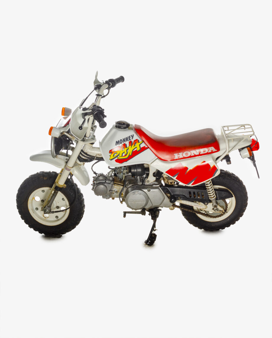 Honda Monkey Z50J Baja White - 6152 km. - Image 3