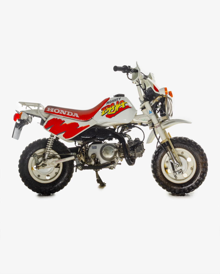 Honda Monkey Z50J Baja White - 6152 km. - Image 5