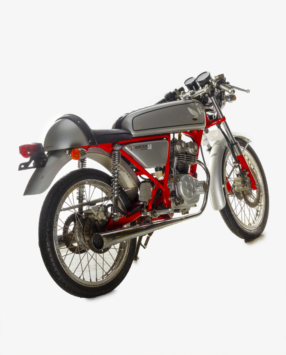 Honda Dream 50 Zilver-rood - 11949 km. - Afbeelding 6