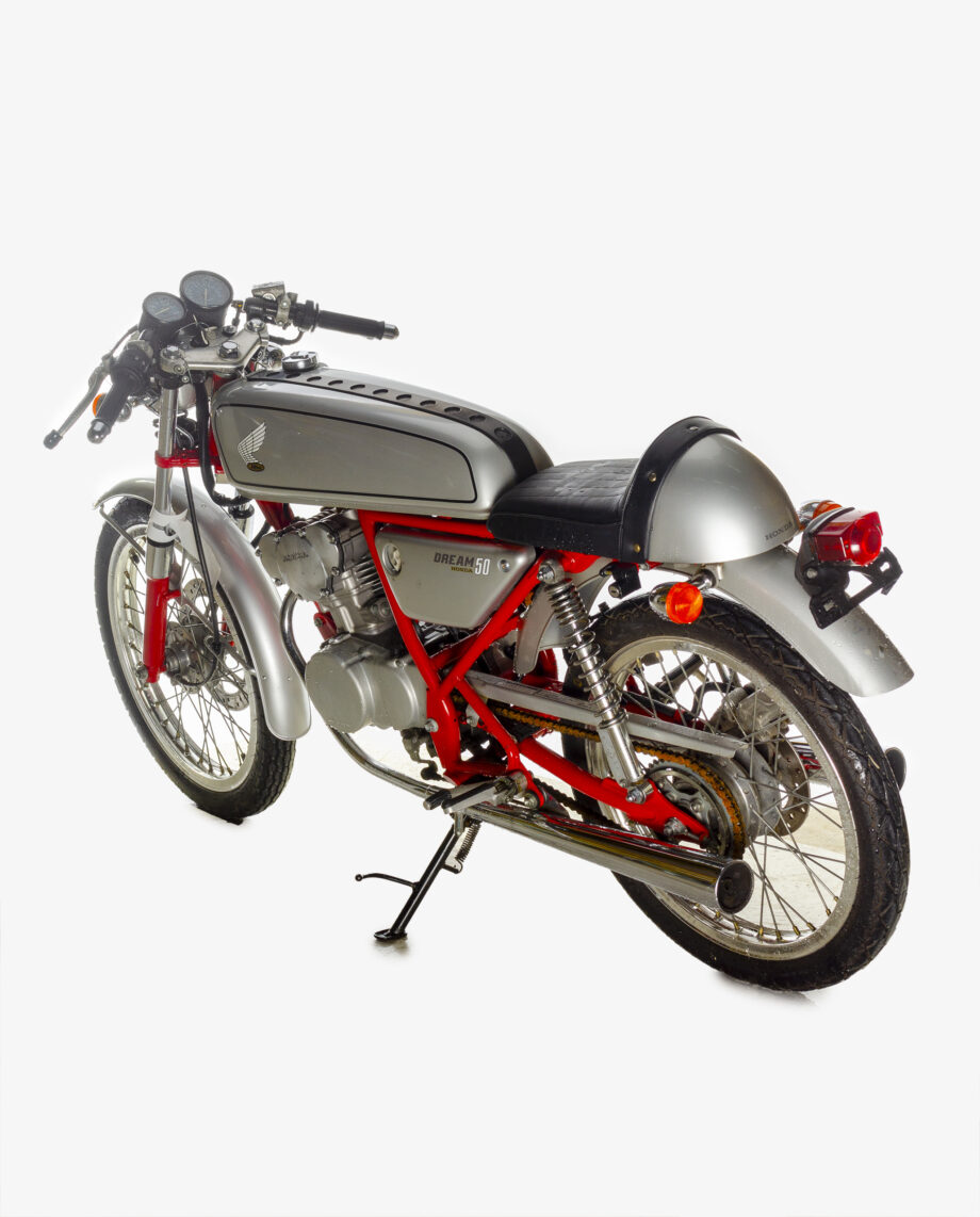 Honda Dream PTX_1800