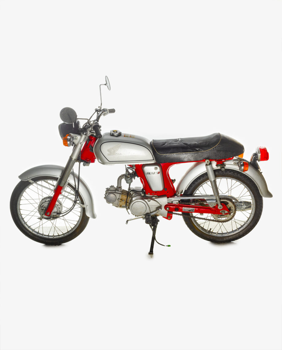 Honda cd50s Rood-zilver - 5558 km. - Afbeelding 4