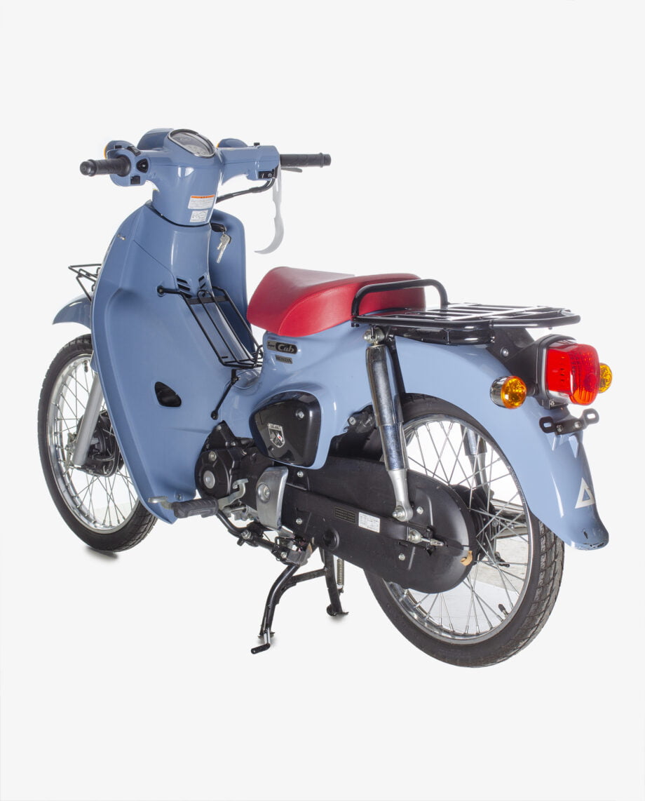 Honda Super CUb, lichtblauw km stand 1166 - Afbeelding 2