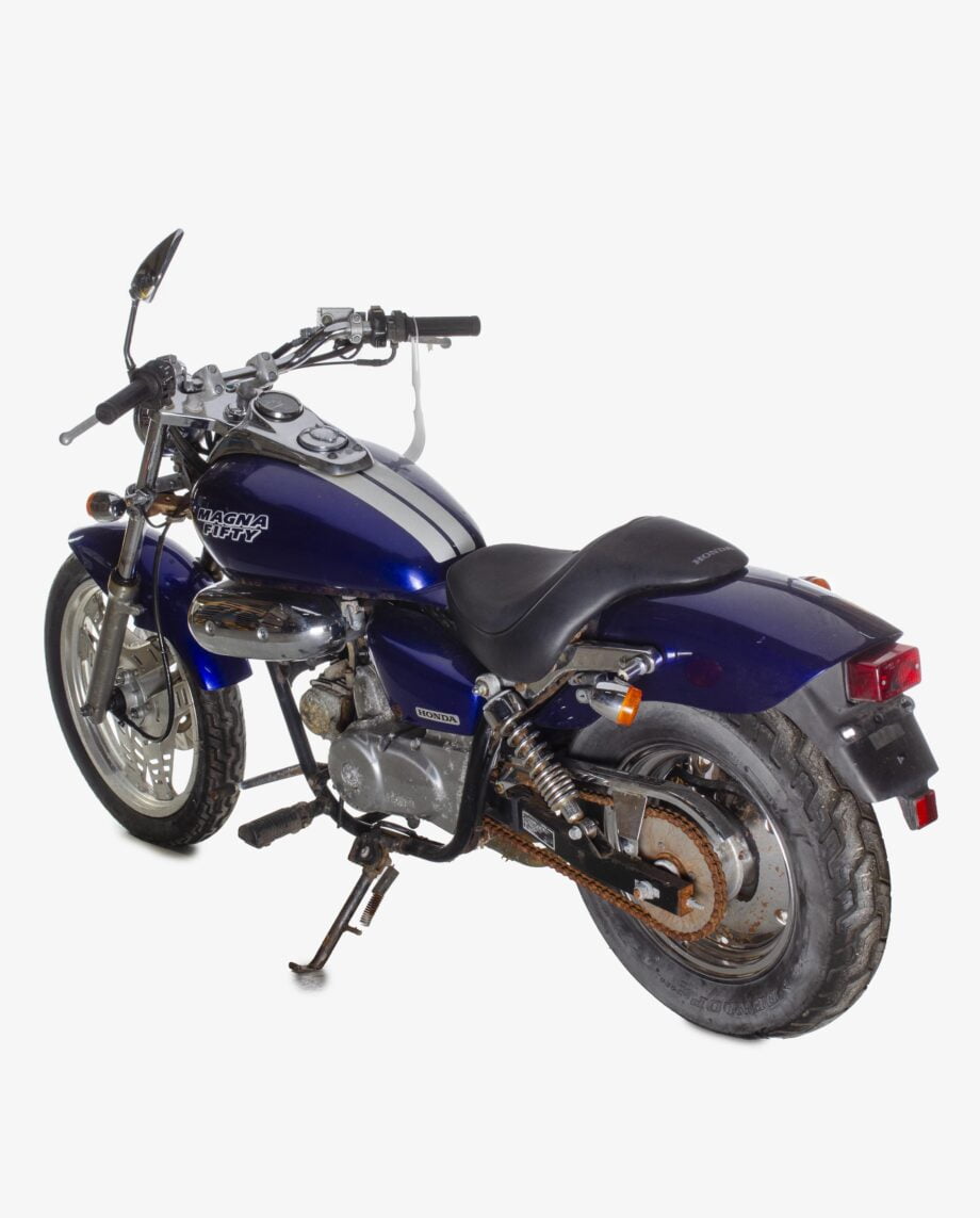 Honda magna blauw - 15608 km.