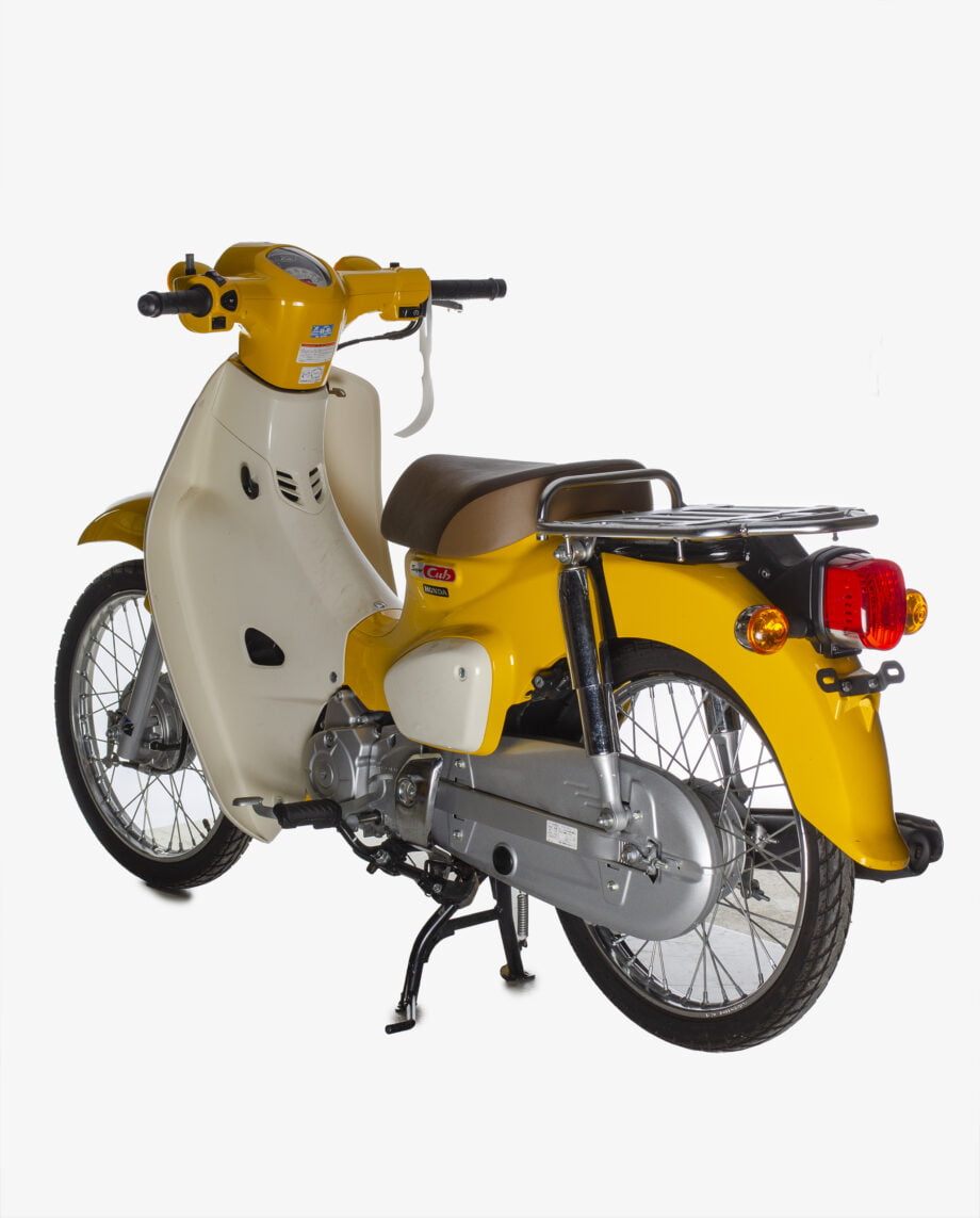 Honda Super Cub geel - 4397 km. - Afbeelding 2