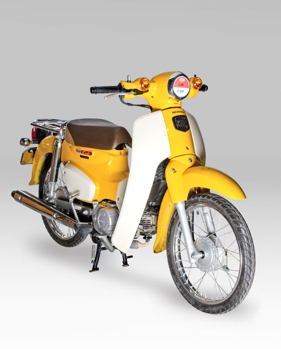 Honda Super Cub c50 geel - 11038  km.