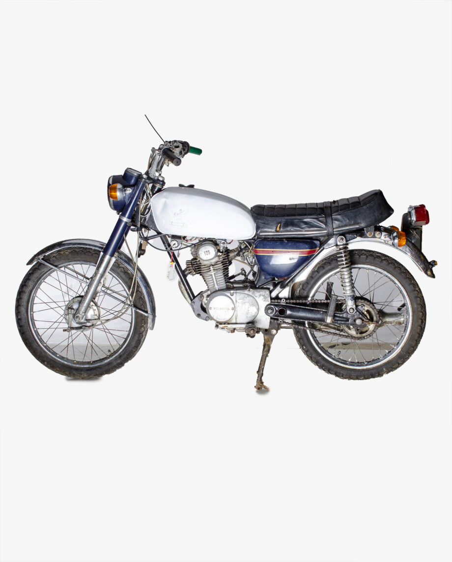 Honda CB125 blauw wit - Afbeelding 3