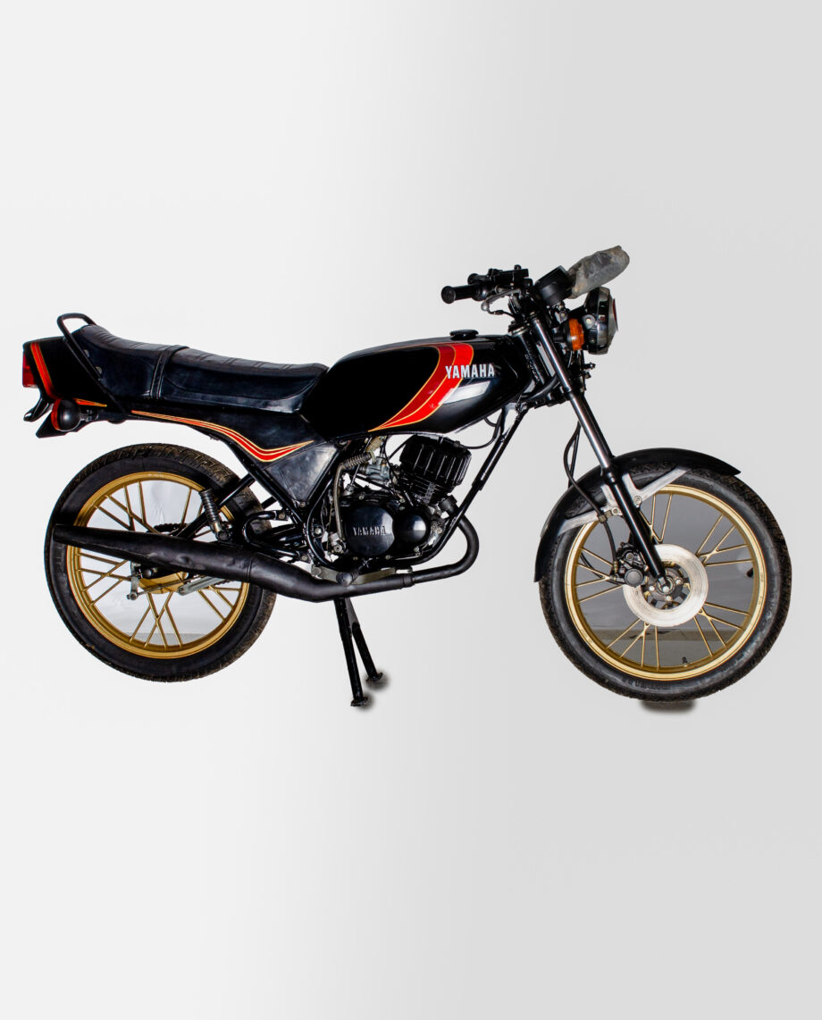 Yamaha RD80 black orange - 24776km - Image 6