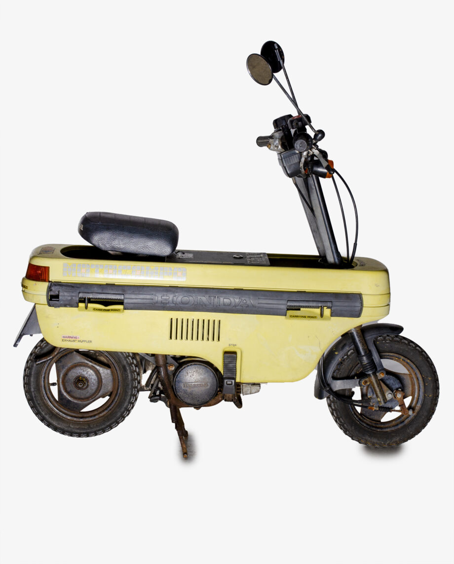 Honda Motocompo NZC50 yellow - Image 6