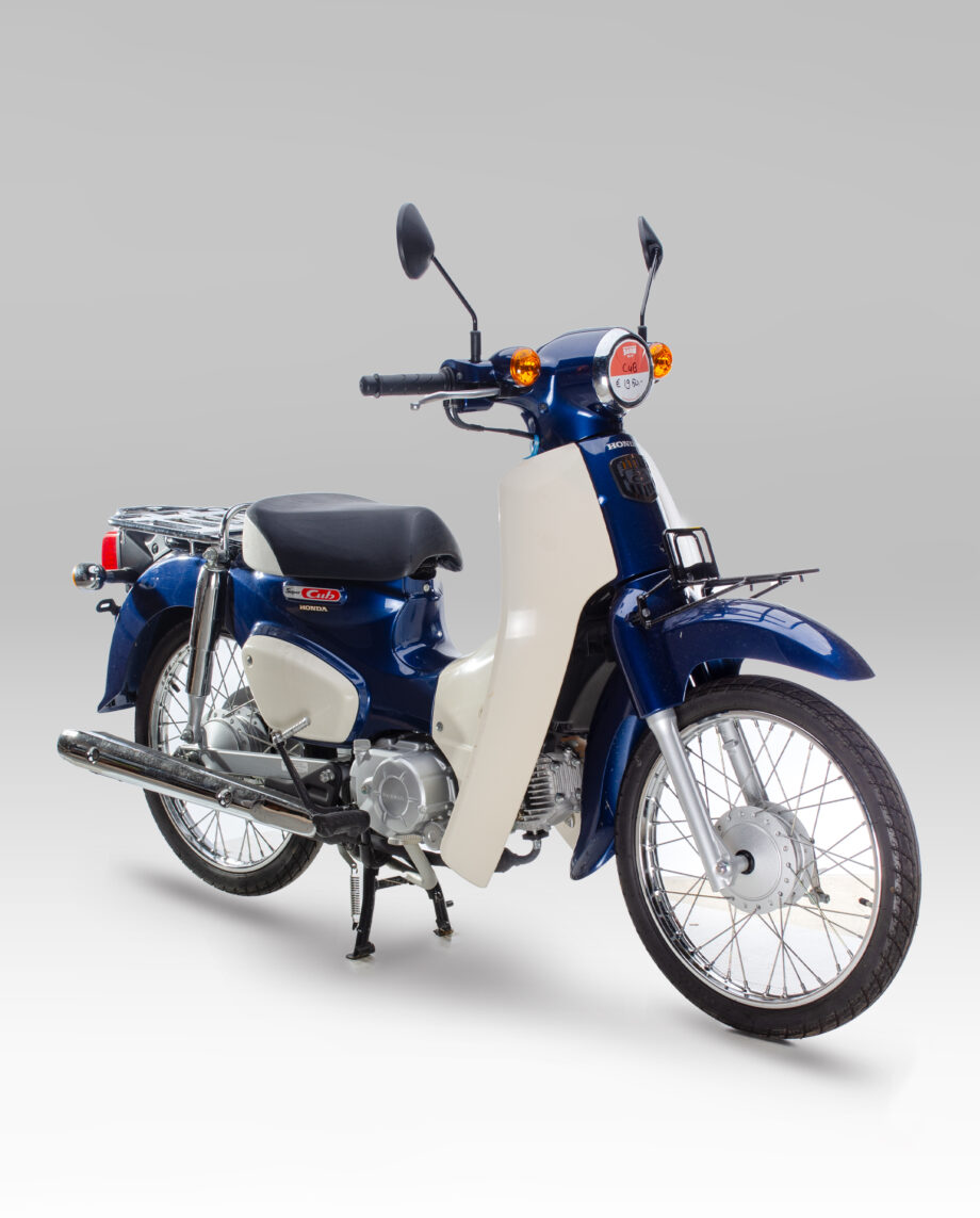 Honda Super Cub blue - 6500km - 2020 - with license plate ...