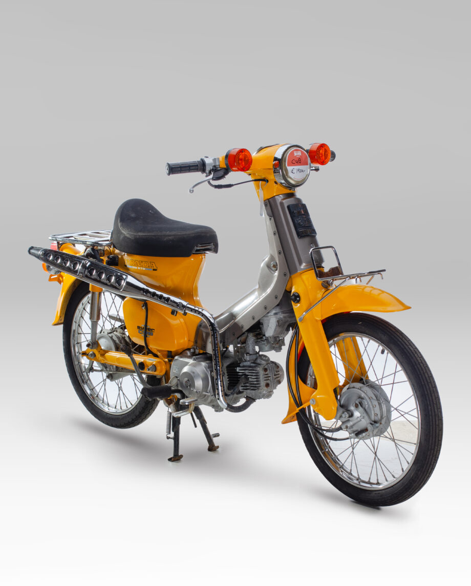 Honda Cubra Cub geel - 8024 km