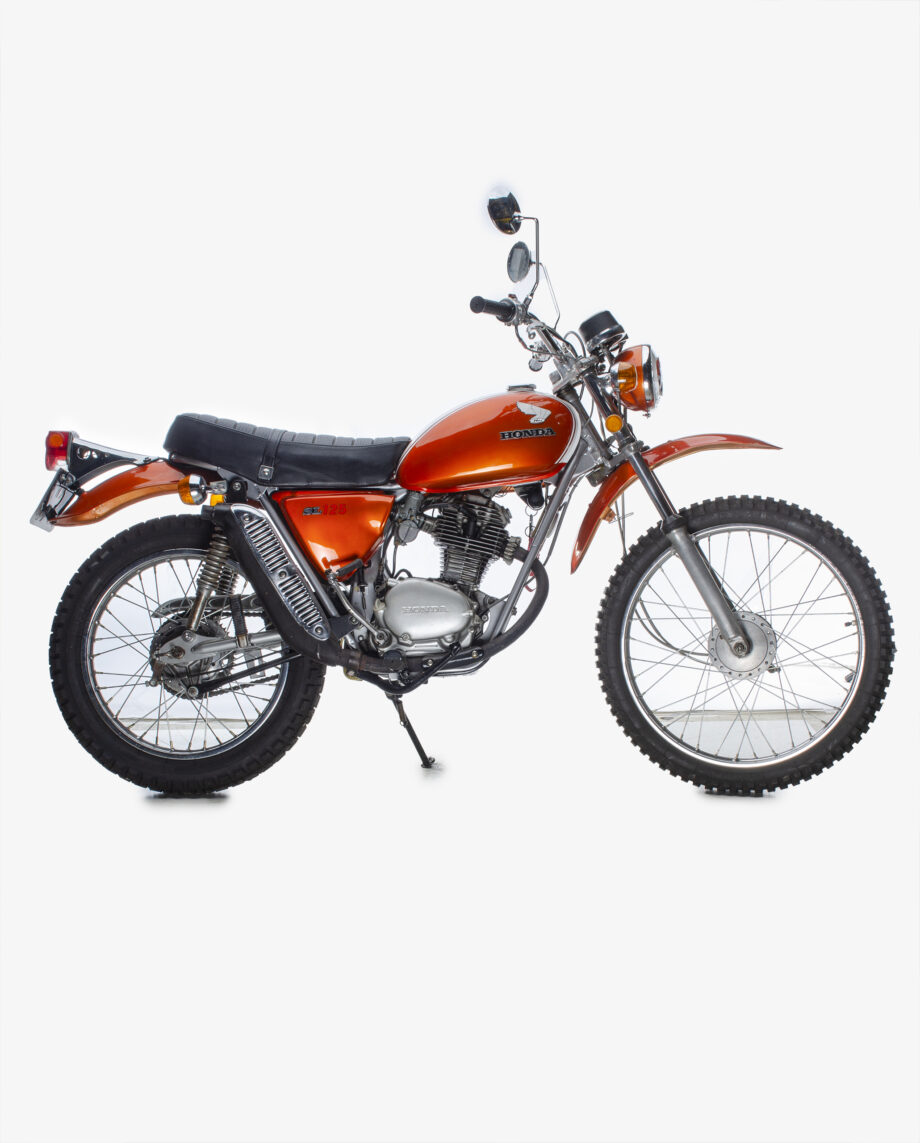 Honda SL 125 volledig gerestaureerd met kenteken. - Afbeelding 3