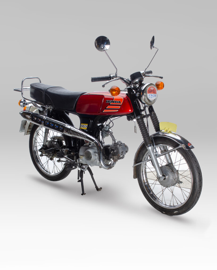 Honda SS50 met kenteken. Km stand 6302