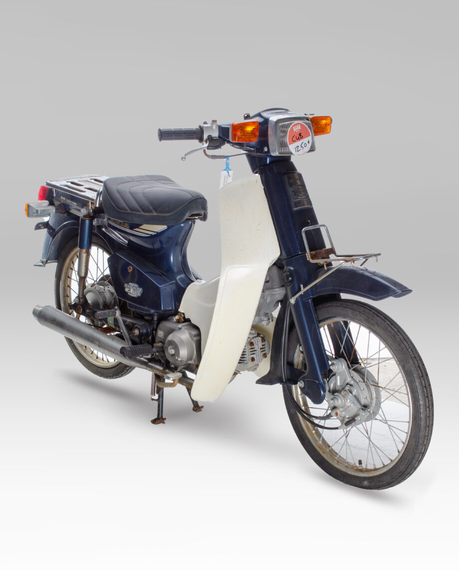 Honda C50 Cub blauw - 822 km.