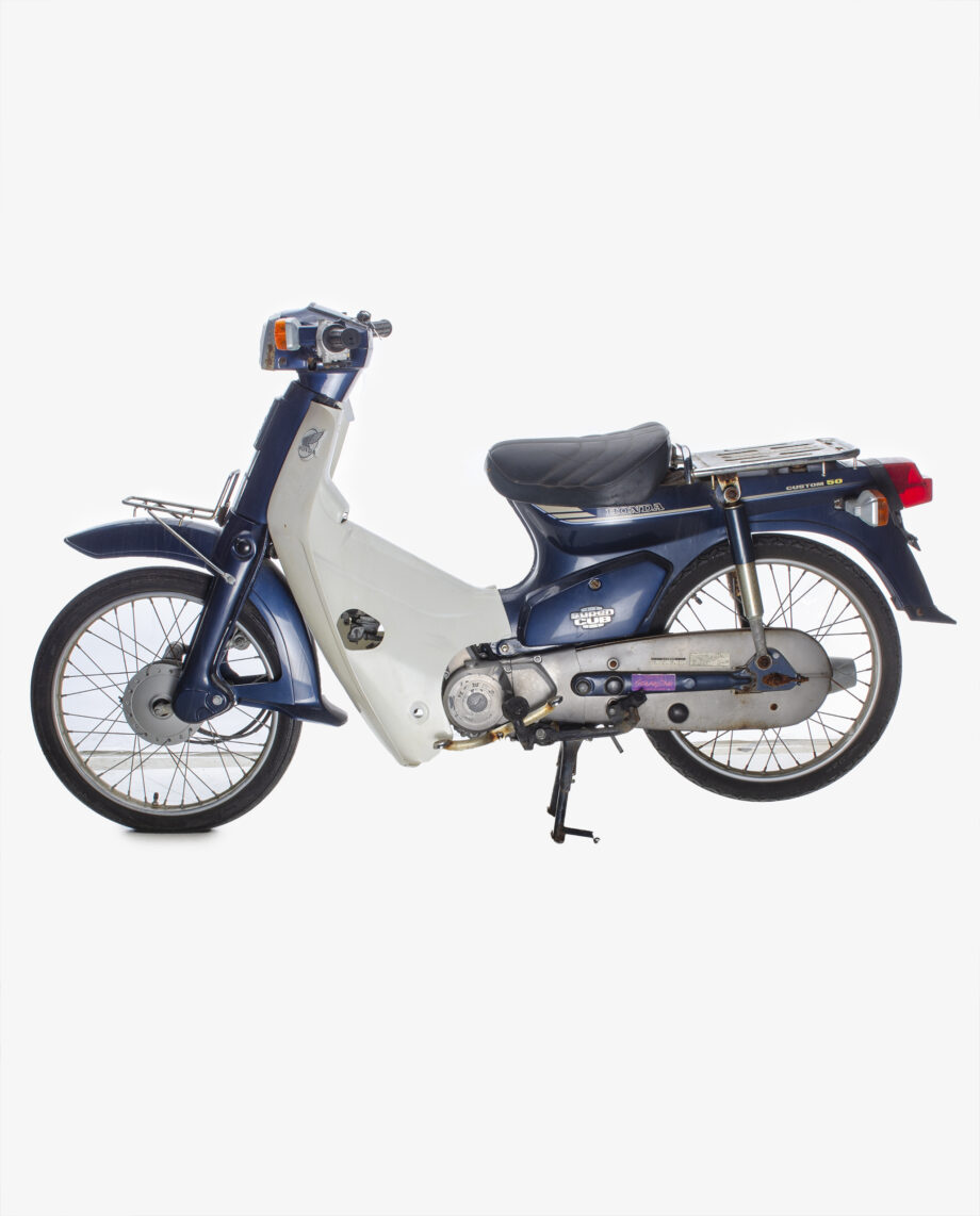 Honda C50 Cub blauw - 822 km. - Afbeelding 6