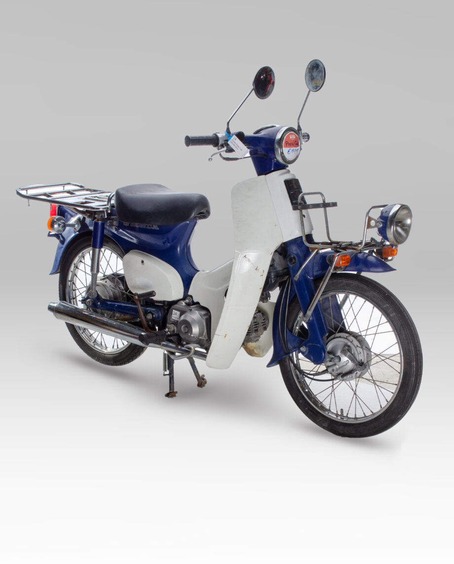 Honda C50 24 2411