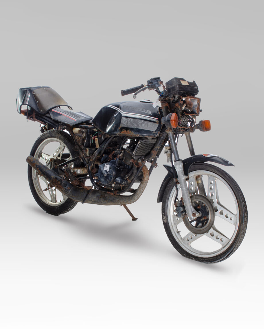 Honda MBX zwart 88 2411