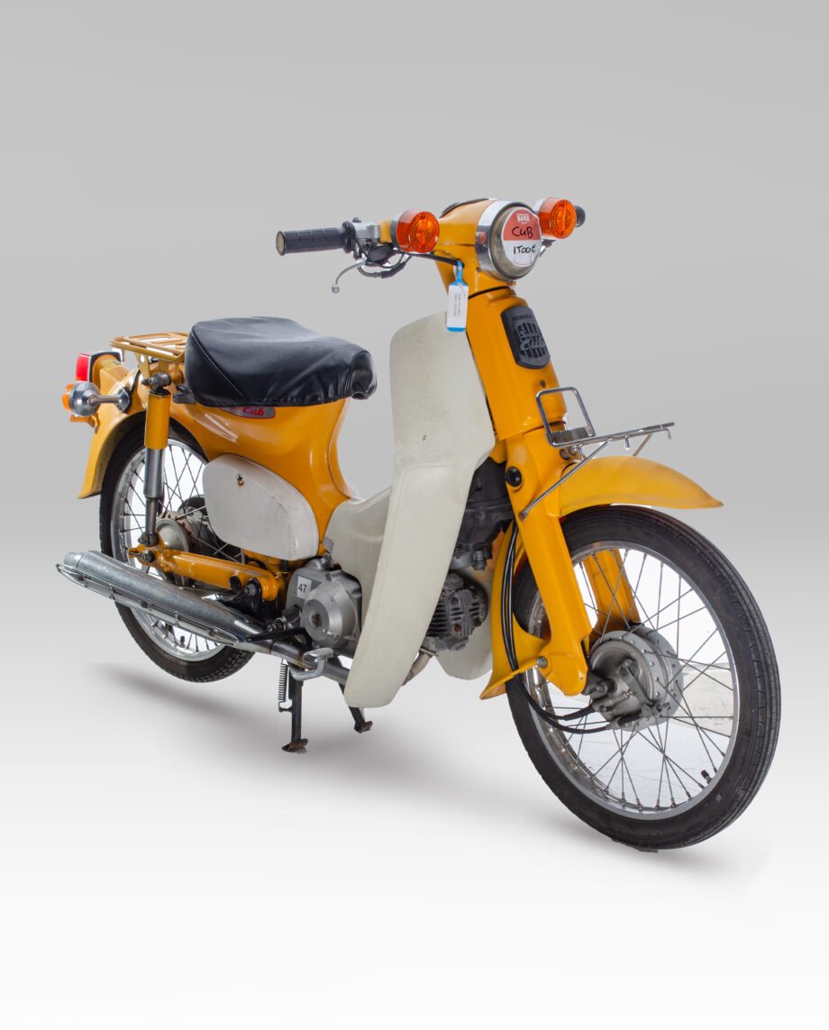 Honda C50 47