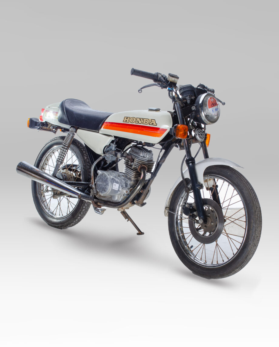 Honda CB50 11