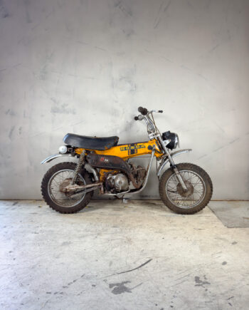 Honda DAX ST90 (030)
