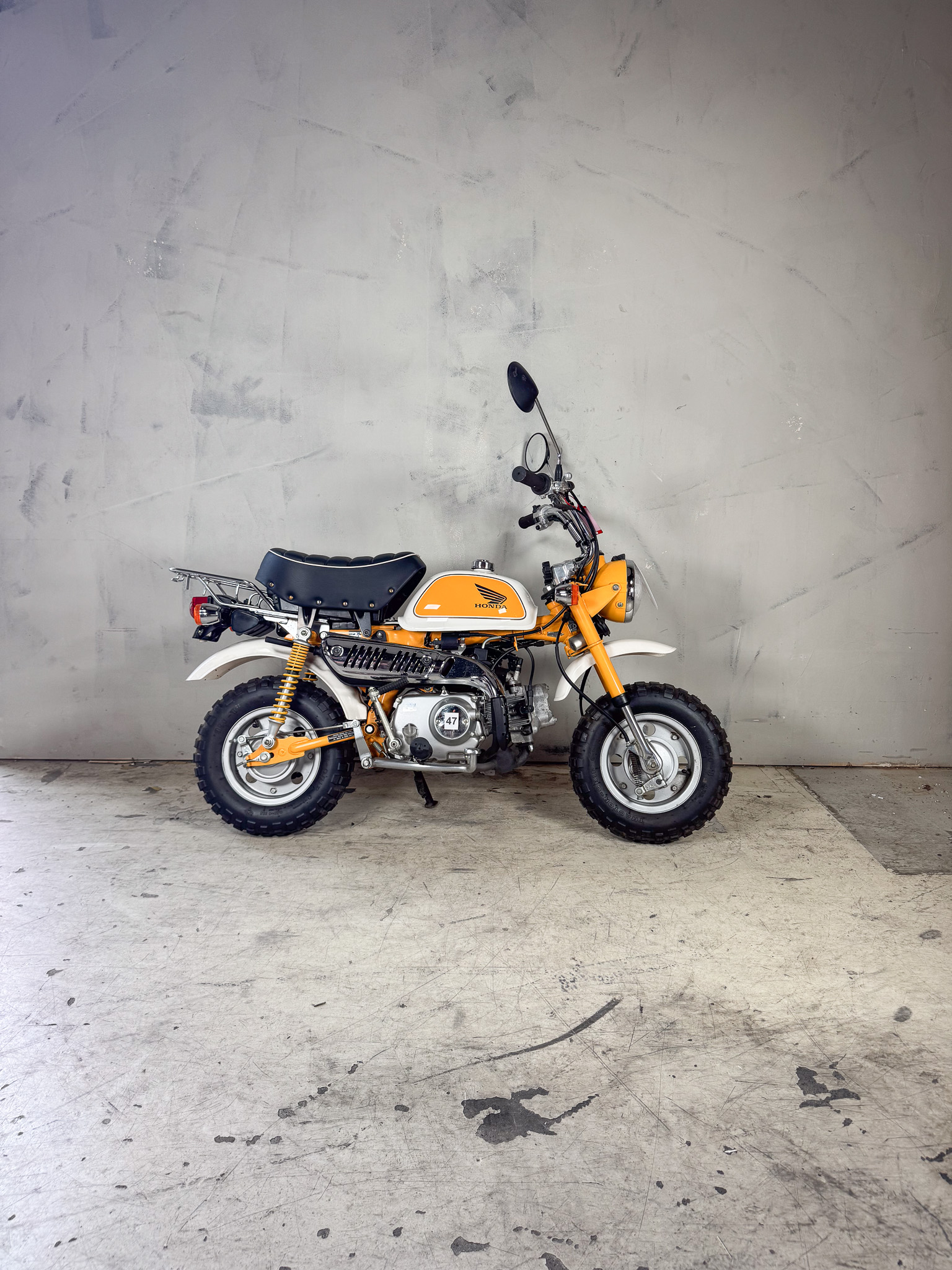 (47) Honda Monkey FI Banana Km.Stand: 13