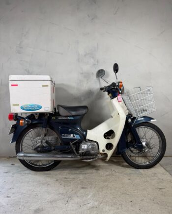 (13) Honda C90 super cub kilométrage 8567